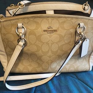 🌸COACH CROSSBODY🌸